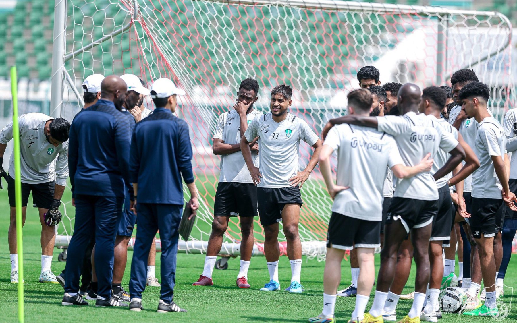 Pitso Mosimane with his Al Ahly players