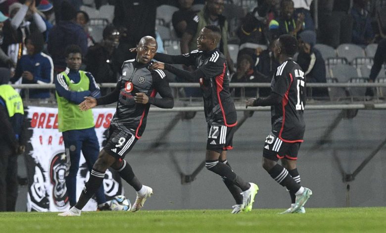 Zakhele Lepasa celebrates a goal with teammates