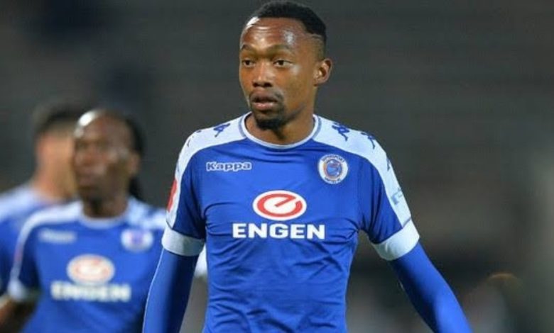 Thabo Mnyamane in action at SuperSport United